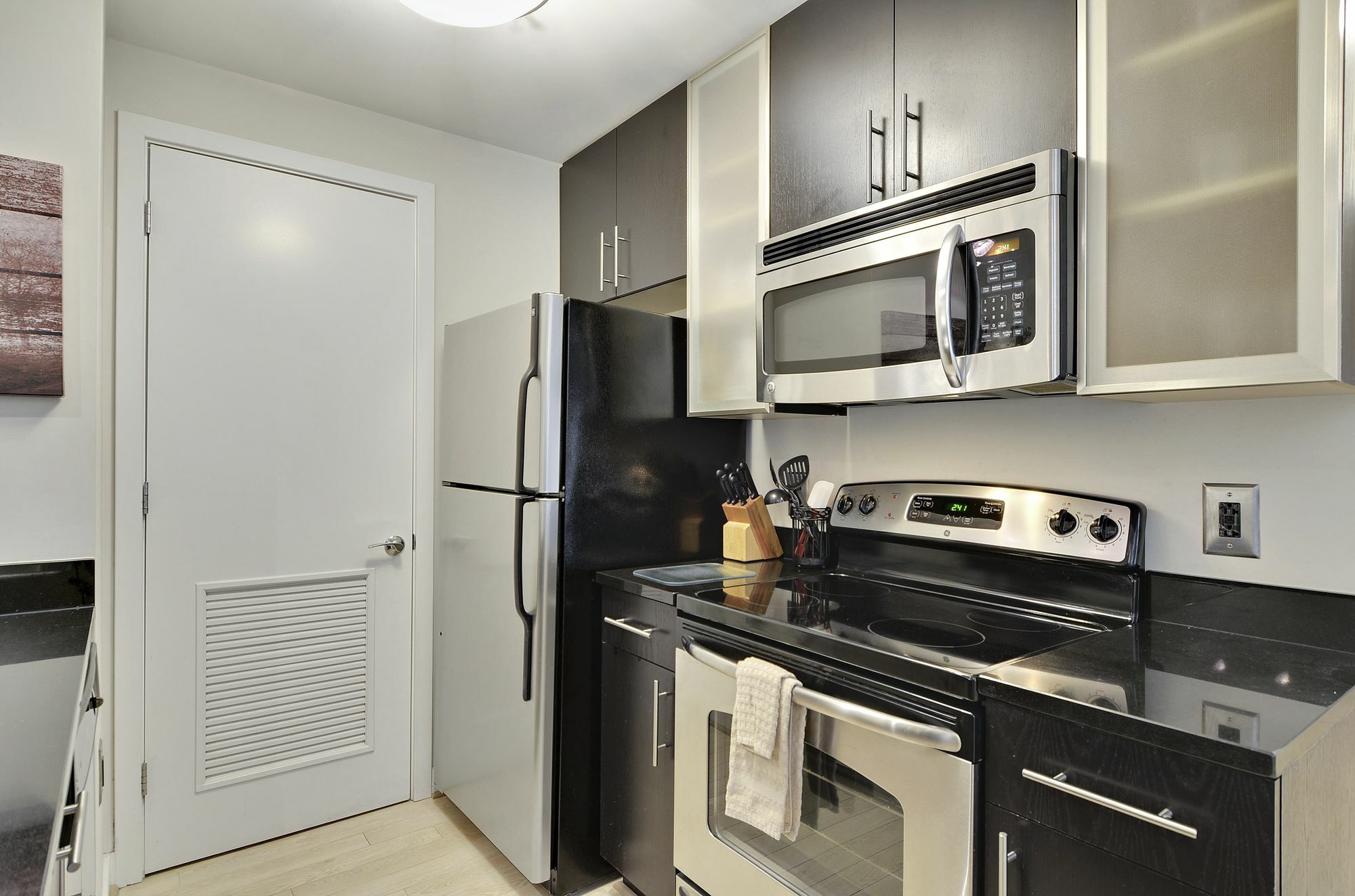Bridgestreet At Woodward Building Aparthotel Washington Bagian luar foto