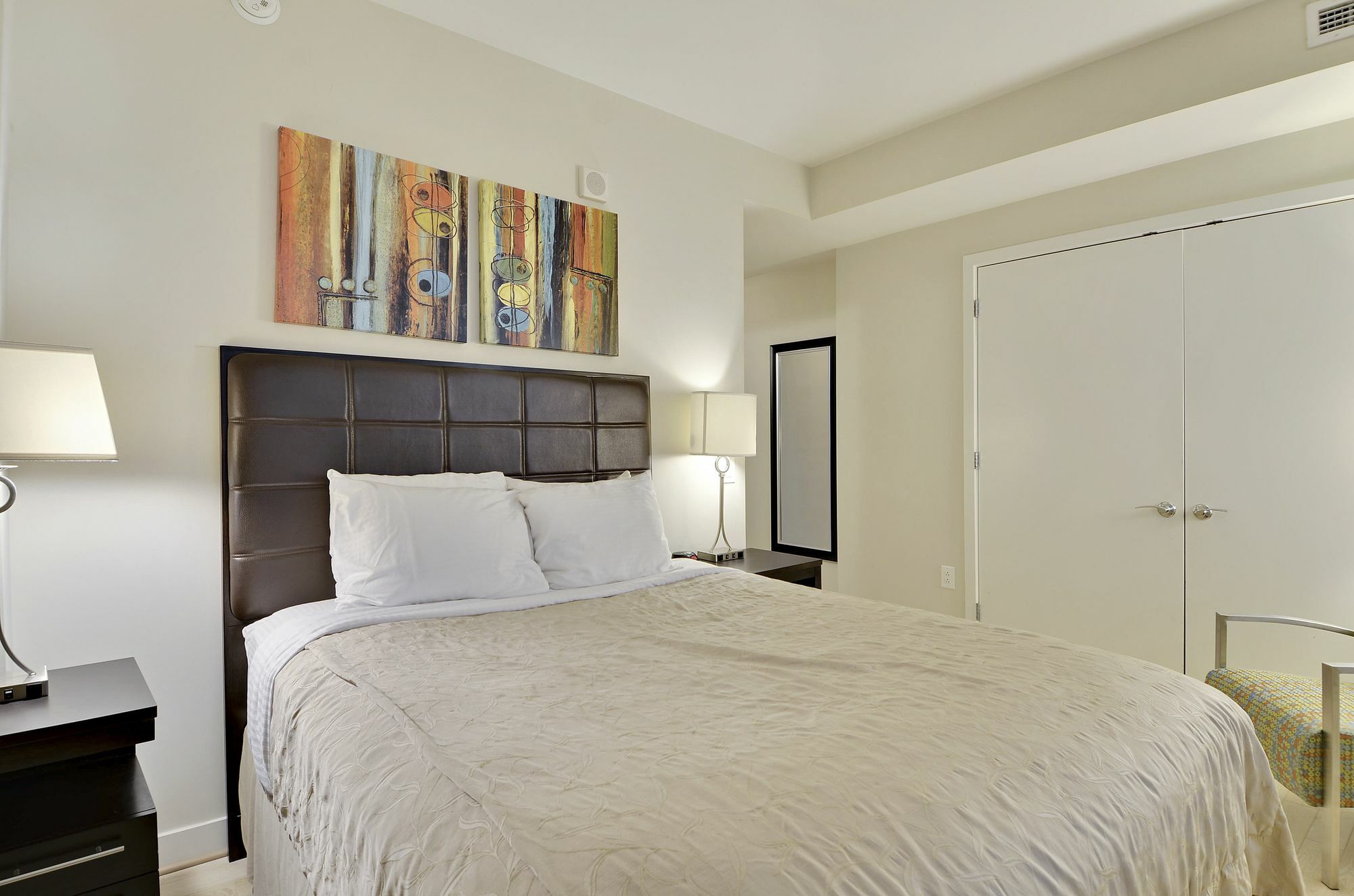 Bridgestreet At Woodward Building Aparthotel Washington Bagian luar foto