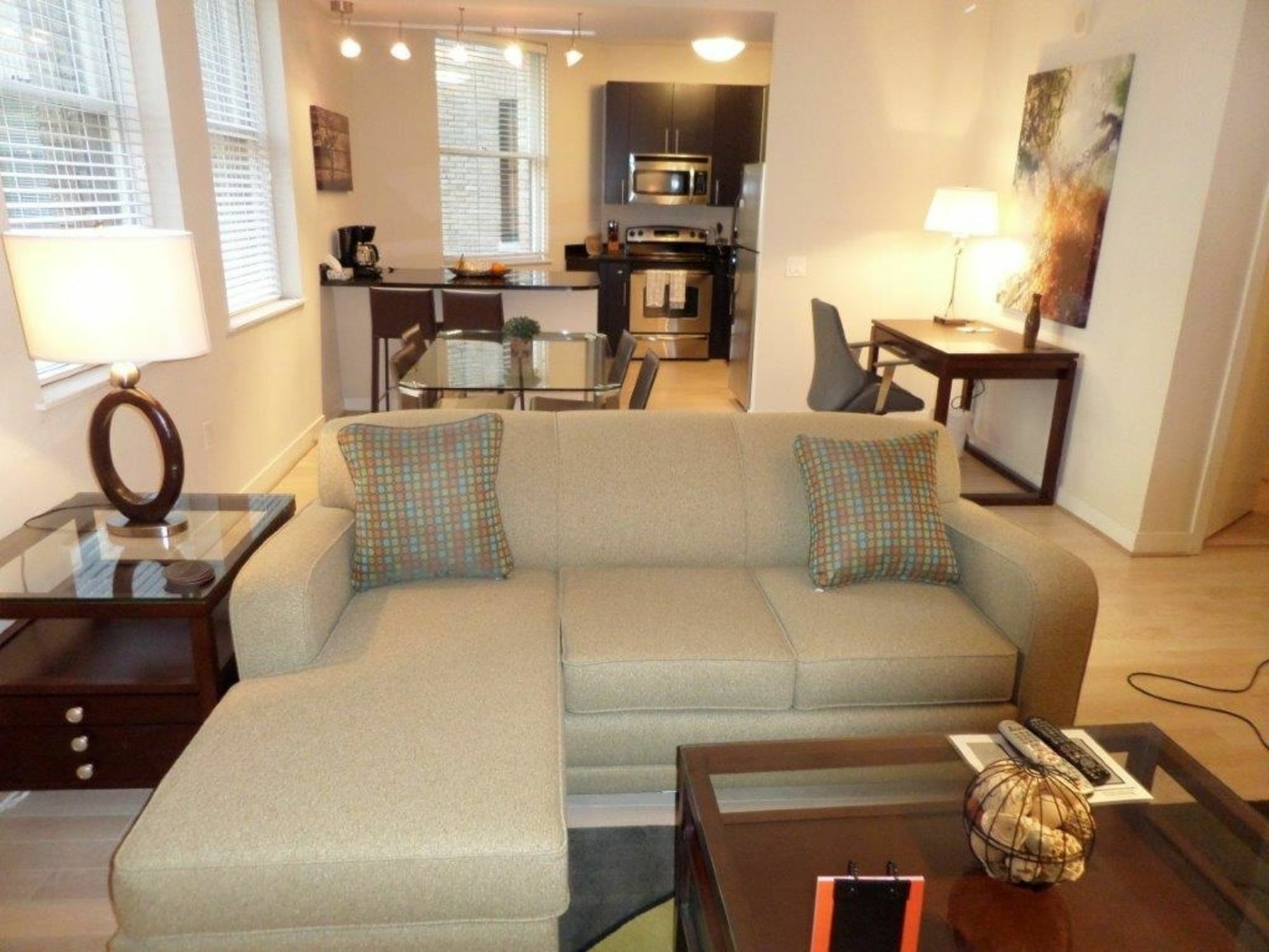 Bridgestreet At Woodward Building Aparthotel Washington Bagian luar foto